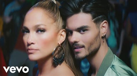 gonna jlo versace nel video se acabo el amor|‎Se Acabó el Amor .